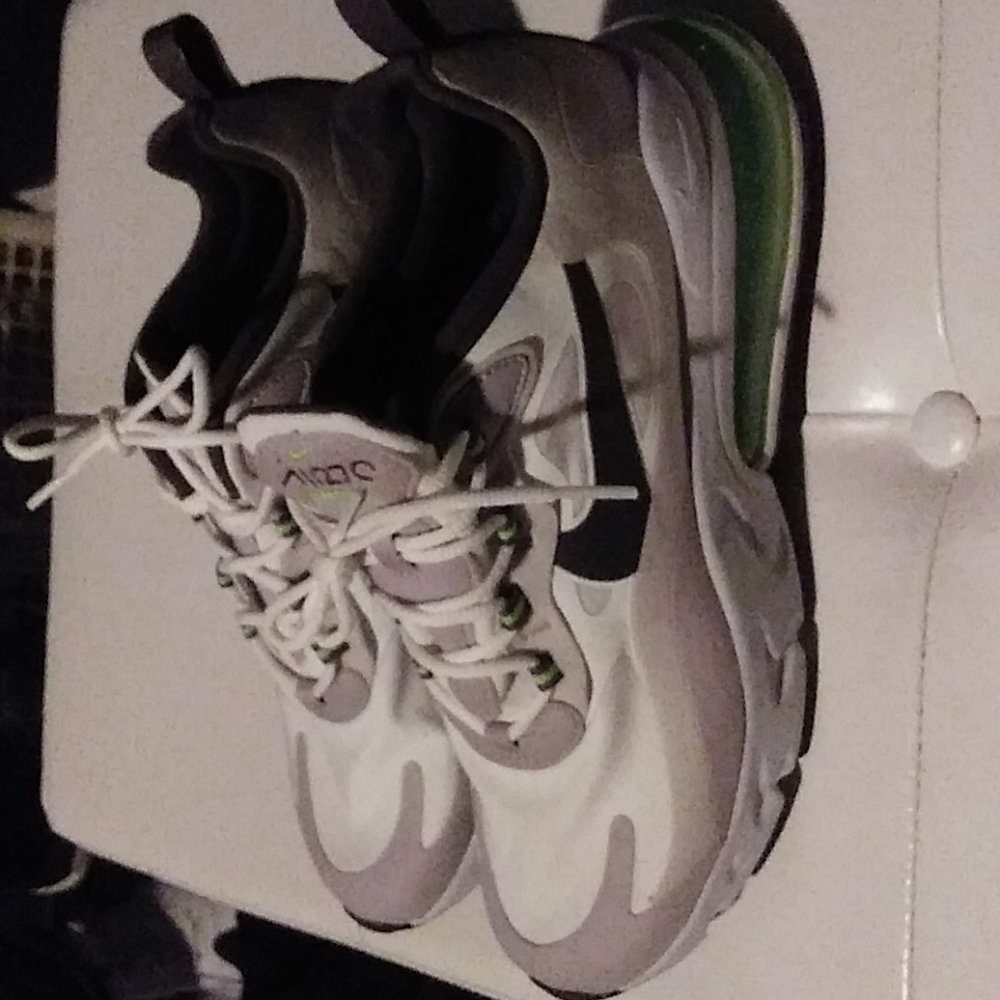 Women's air max shoes